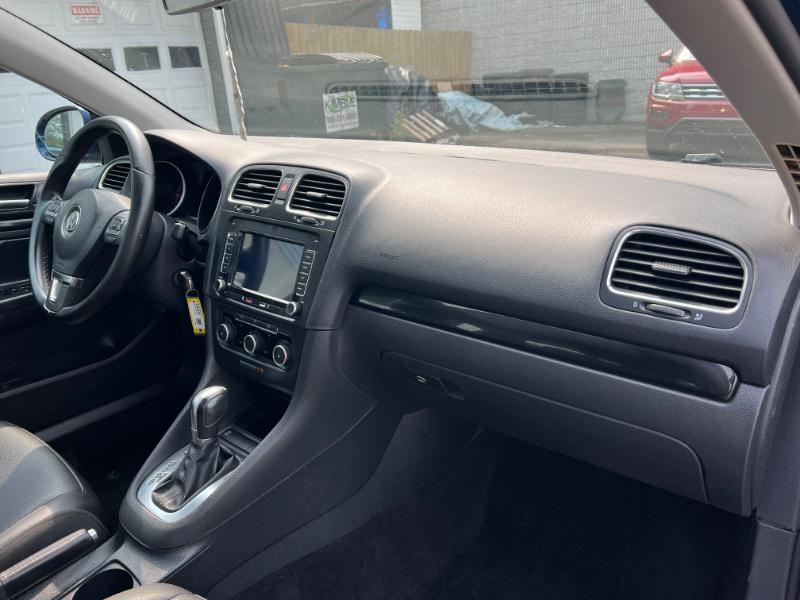 Volkswagen Jetta SportWagen 2.0L TDI 2011