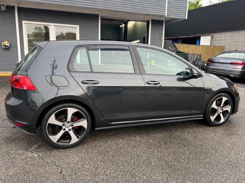 Volkswagen Golf GTI S 6M 4-Door 2017