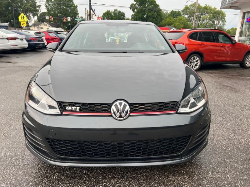Volkswagen Golf GTI S 6M 4-Door 2017
