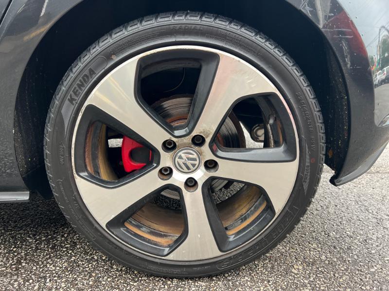 Volkswagen Golf GTI S 6M 4-Door 2017