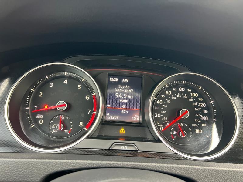 Volkswagen Golf GTI S 6M 4-Door 2017