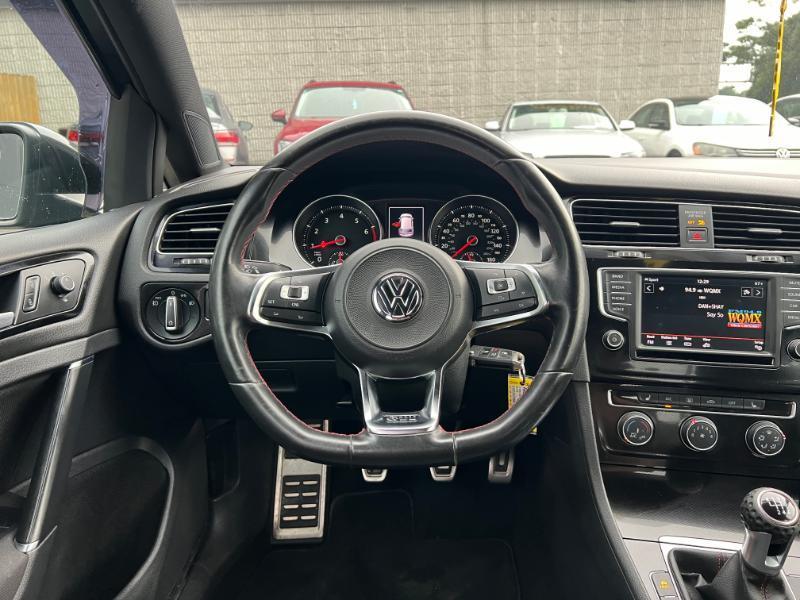 Volkswagen Golf GTI S 6M 4-Door 2017