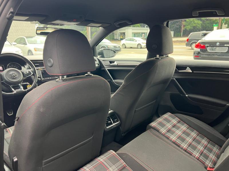 Volkswagen Golf GTI S 6M 4-Door 2017