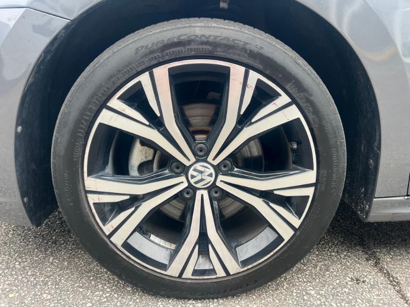 Volkswagen Passat SE 2022