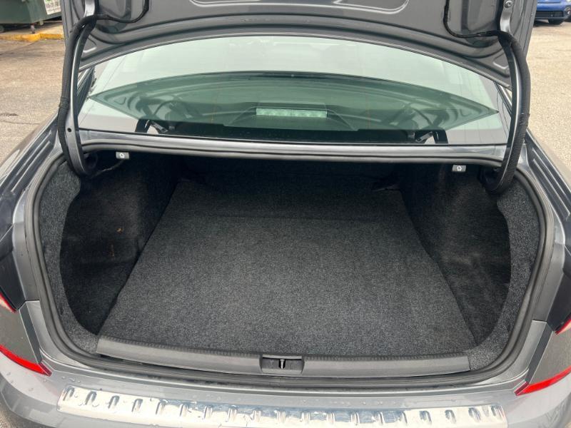 Volkswagen Passat SE 2022