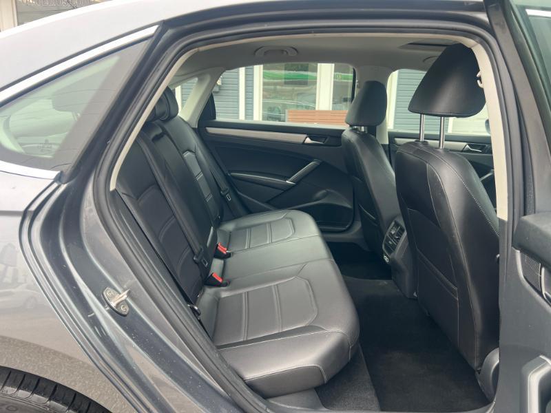 Volkswagen Passat SE 2022