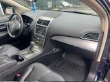 Ford Explorer Base FWD 2011