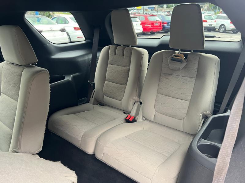 Ford Explorer Base FWD 2011