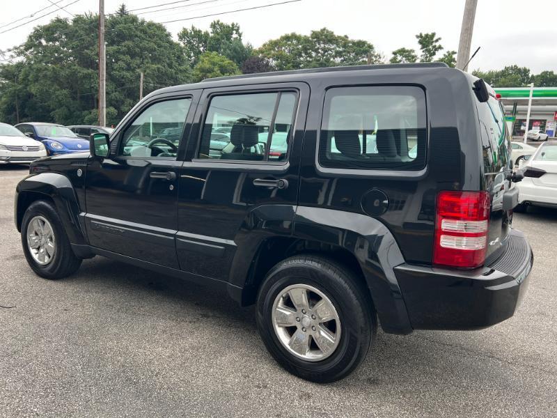 Jeep Liberty Sport 4WD 2012
