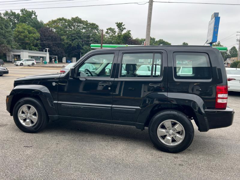 Jeep Liberty Sport 4WD 2012