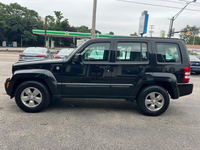 Jeep Liberty Sport 4WD 2012