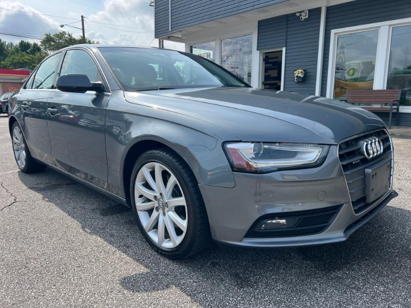 Audi A4 2.0T Sedan quattro Tiptronic 2013