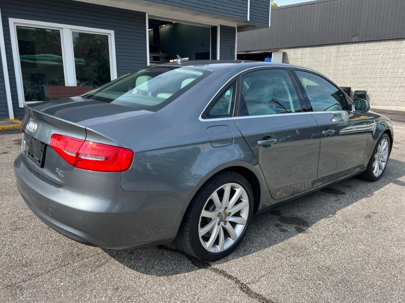 Audi A4 2.0T Sedan quattro Tiptronic 2013