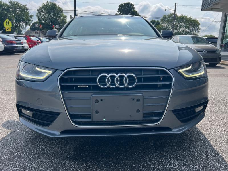 Audi A4 2.0T Sedan quattro Tiptronic 2013