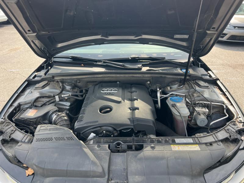 Audi A4 2.0T Sedan quattro Tiptronic 2013