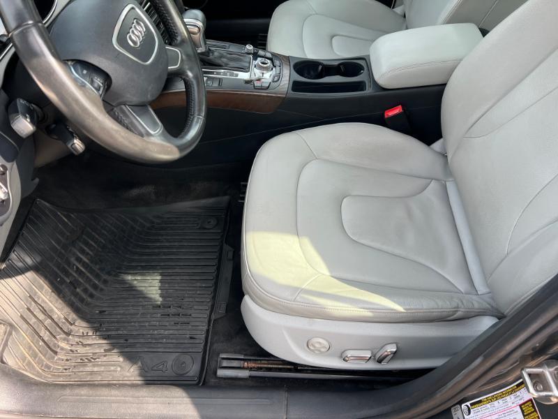 Audi A4 2.0T Sedan quattro Tiptronic 2013