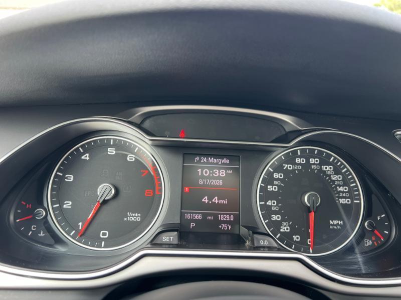 Audi A4 2.0T Sedan quattro Tiptronic 2013