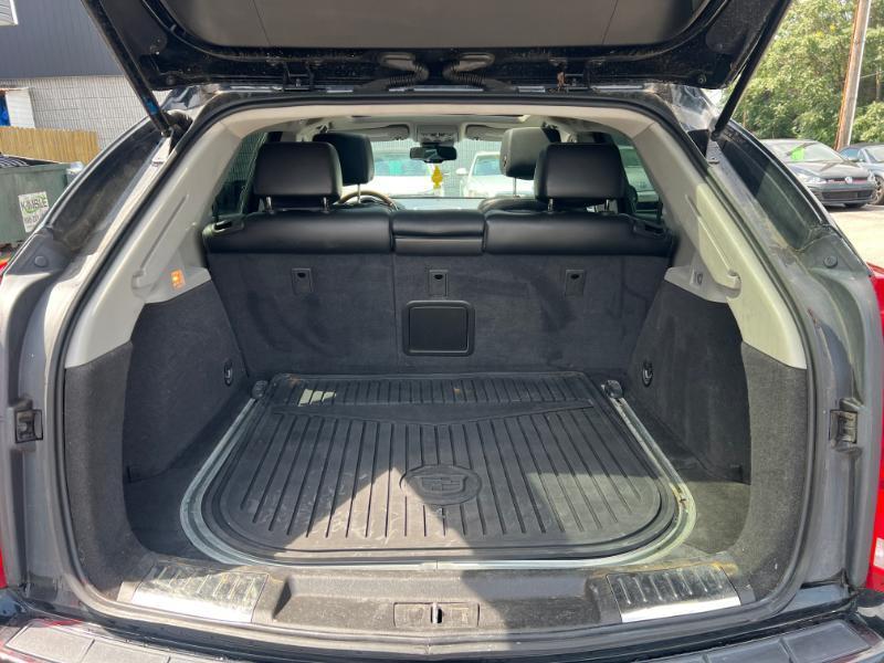 Cadillac SRX Luxury AWD 2012