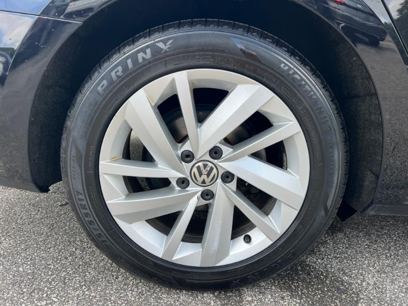 Volkswagen Passat SE 2018