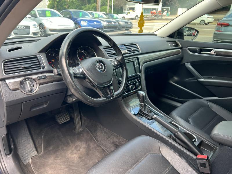 Volkswagen Passat SE 2018