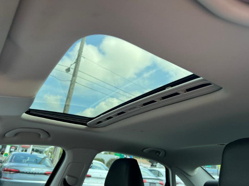 Volkswagen Passat SE 2018