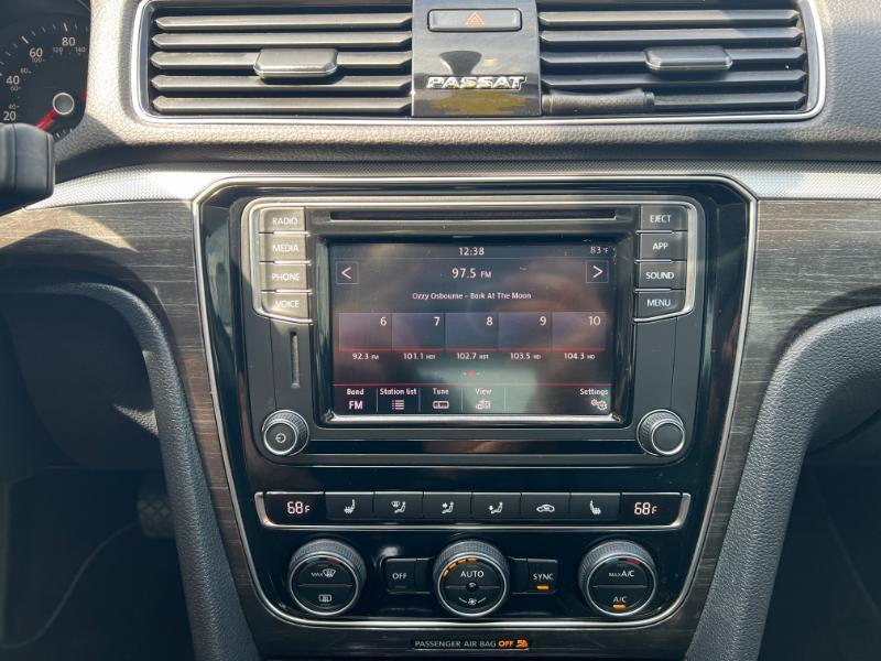 Volkswagen Passat SE 2018