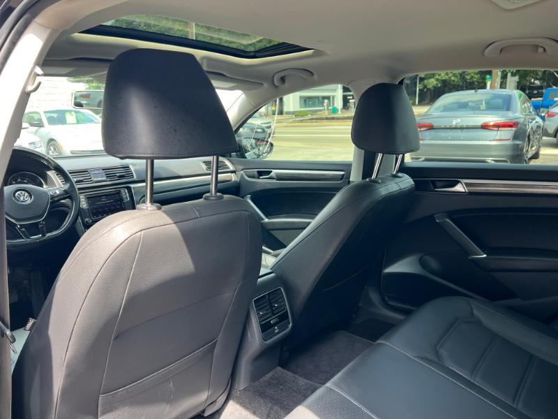 Volkswagen Passat SE 2018