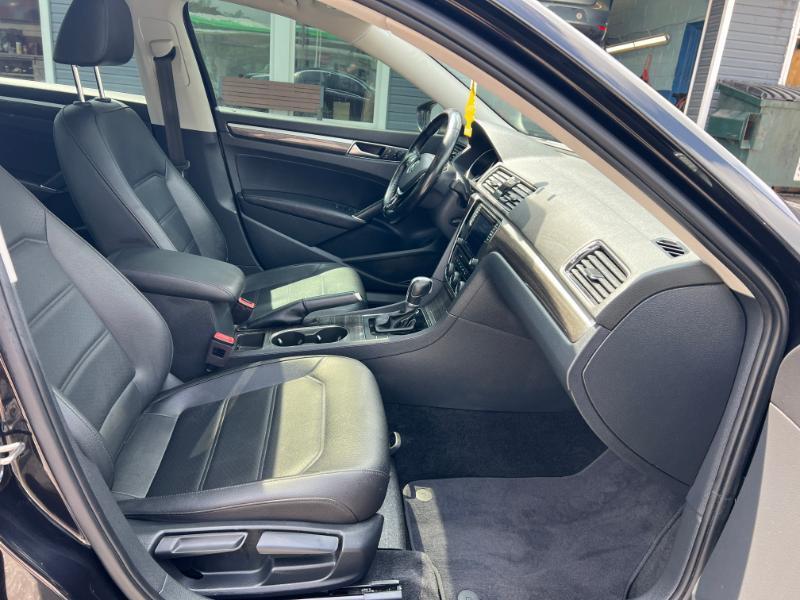 Volkswagen Passat SE 2018