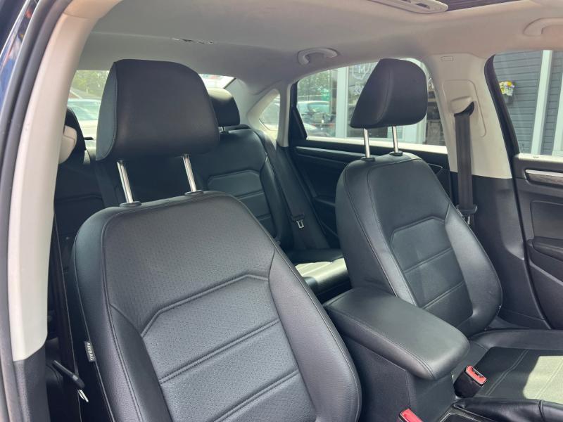 Volkswagen Passat SE 2018