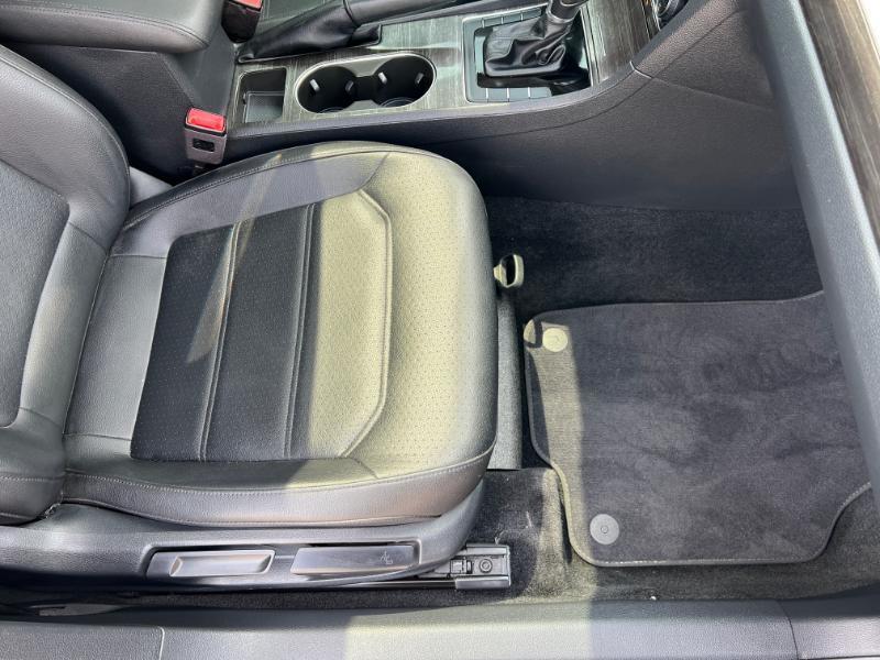 Volkswagen Passat SE 2018