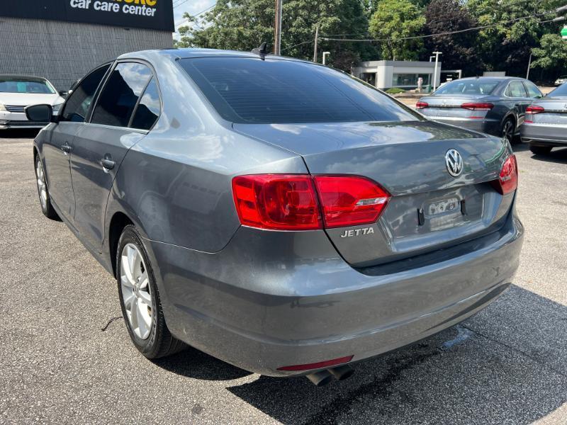 Volkswagen Jetta SE 2014