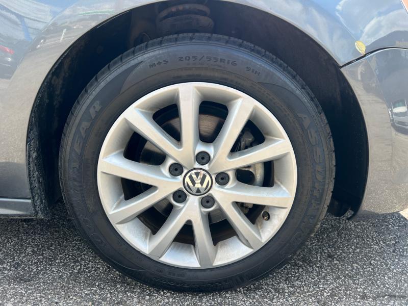 Volkswagen Jetta SE 2014