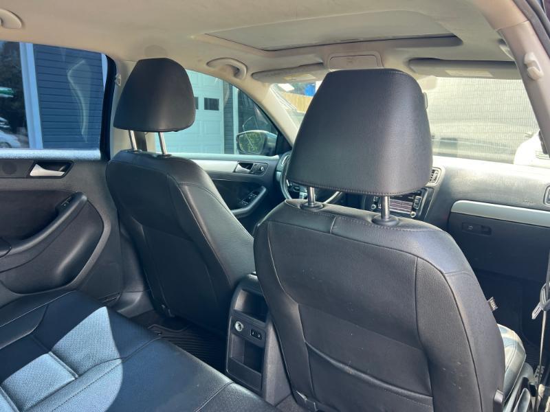 Volkswagen Jetta SE 2014