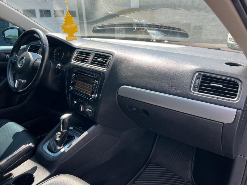 Volkswagen Jetta SE 2014