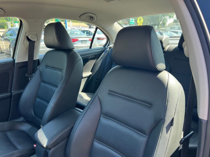 Volkswagen Jetta SE 2014