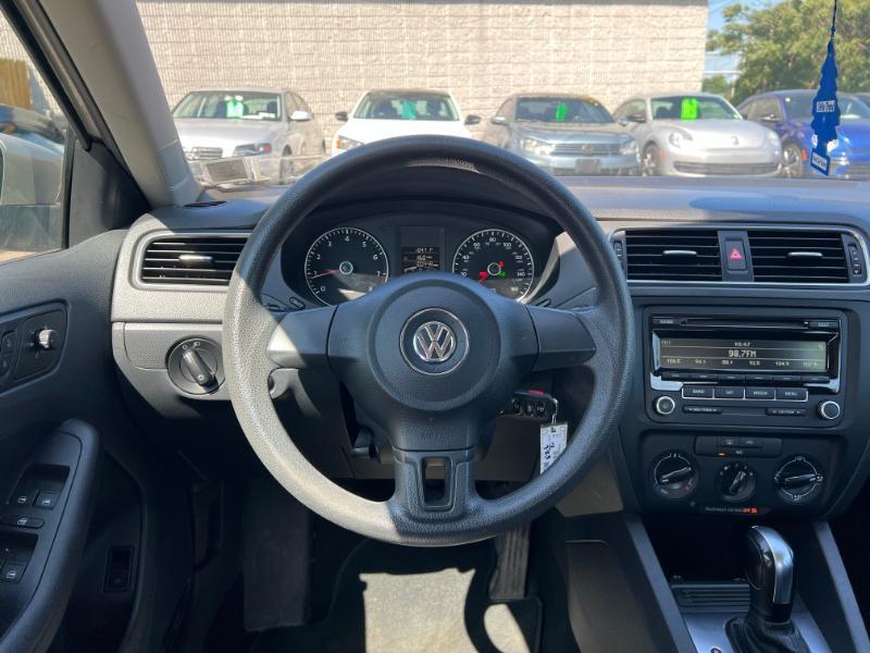 Volkswagen Jetta SE 2014