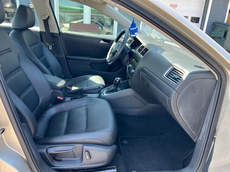Volkswagen Jetta SE 2014