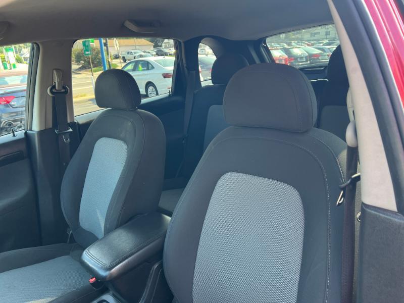 Chevrolet Captiva Sport 1LT FWD 2013