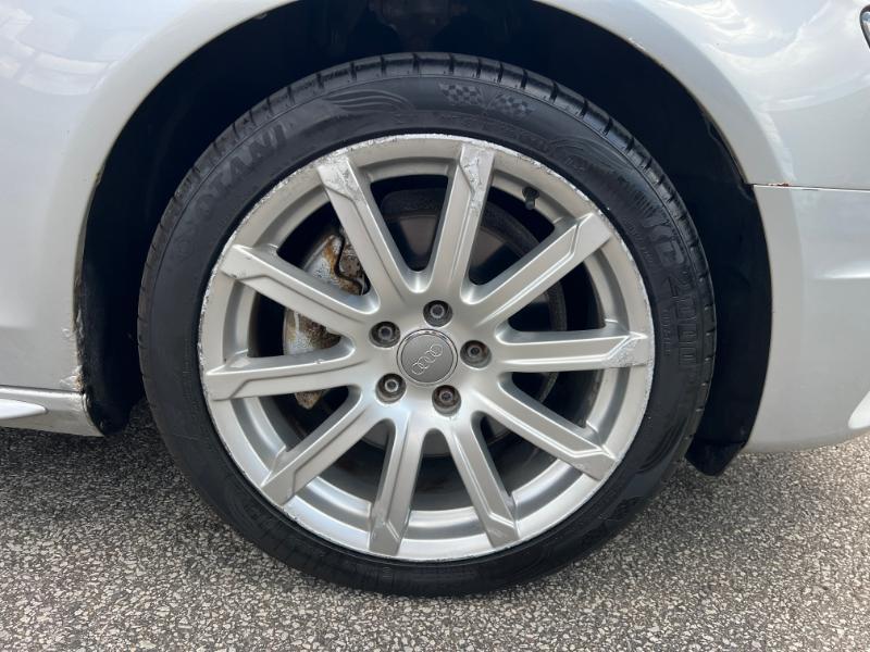 Audi A4 Avant 2.0T quattro Tiptronic 2012