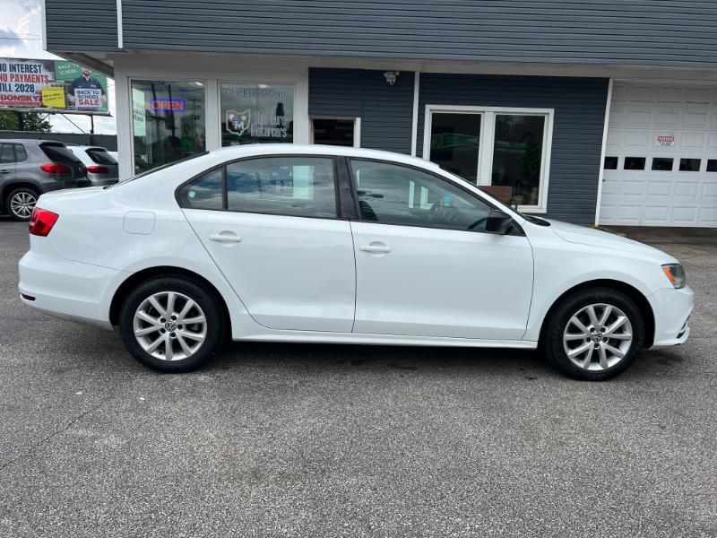 Volkswagen Jetta SE 6A 2015