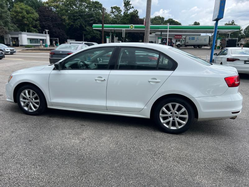 Volkswagen Jetta SE 6A 2015