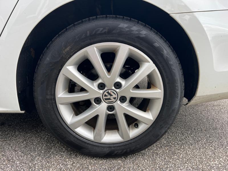 Volkswagen Jetta SE 6A 2015