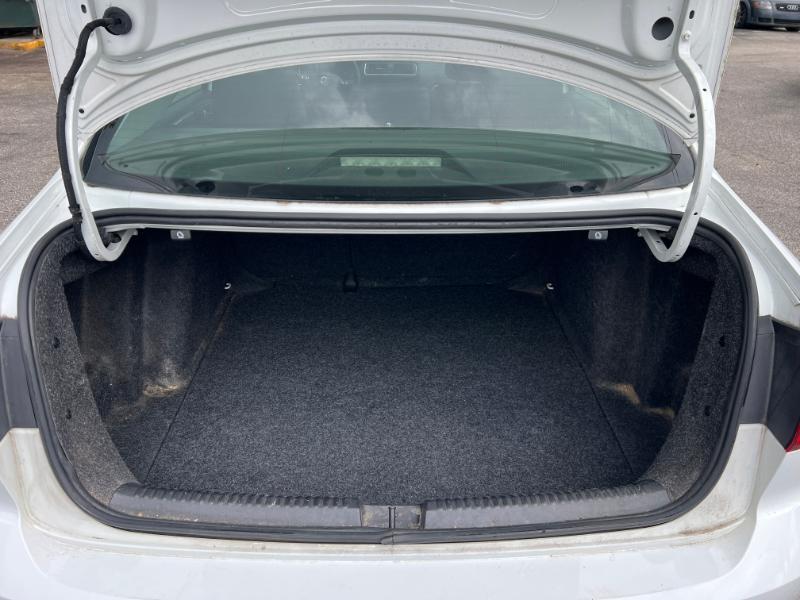 Volkswagen Jetta SE 6A 2015