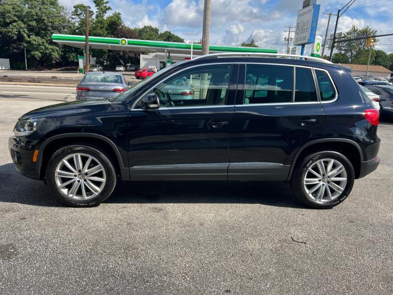 Volkswagen Tiguan S 2014