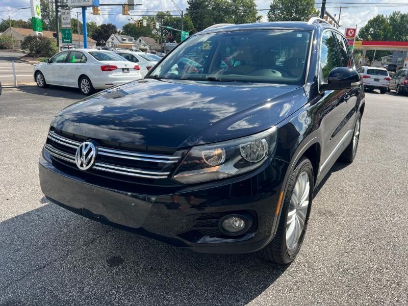 Volkswagen Tiguan S 2014