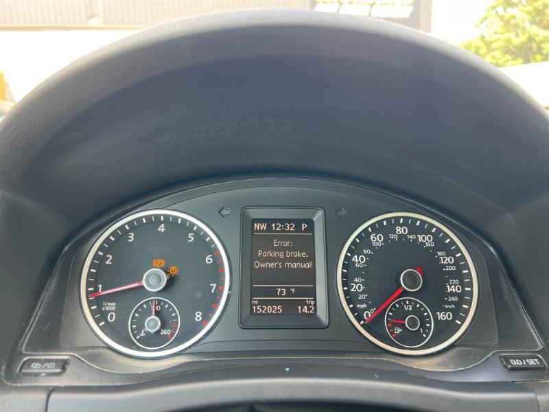 Volkswagen Tiguan S 2014