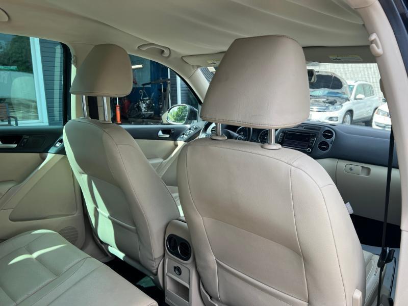 Volkswagen Tiguan S 2014
