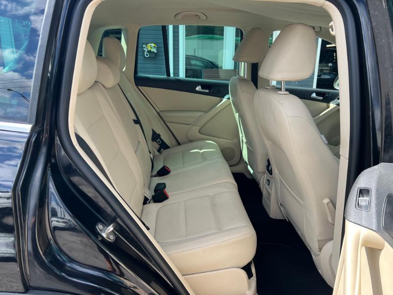 Volkswagen Tiguan S 2014
