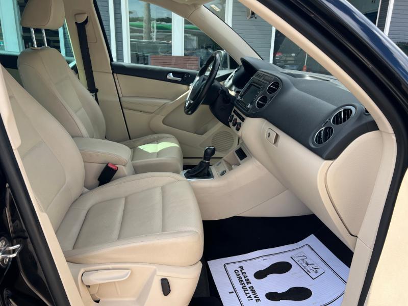 Volkswagen Tiguan S 2014