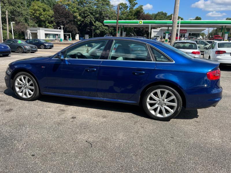 Audi A4 2.0T Sedan quattro Tiptronic 2014